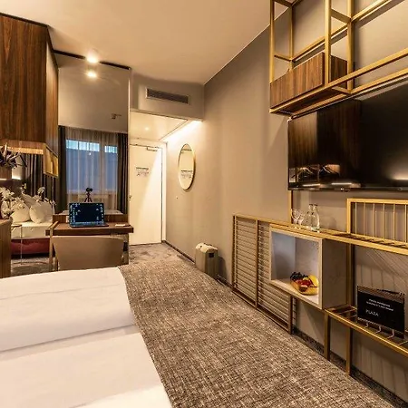 Hotel Plaza Premium