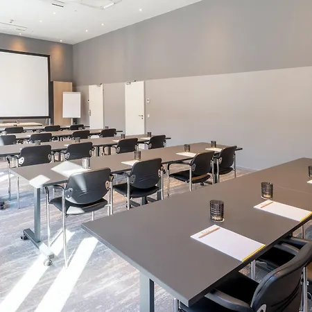 Plaza Premium Otel Münih