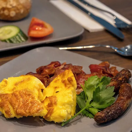 Plaza Premium Otel Münih