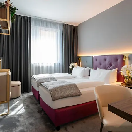 Plaza Premium Hotel Múnich