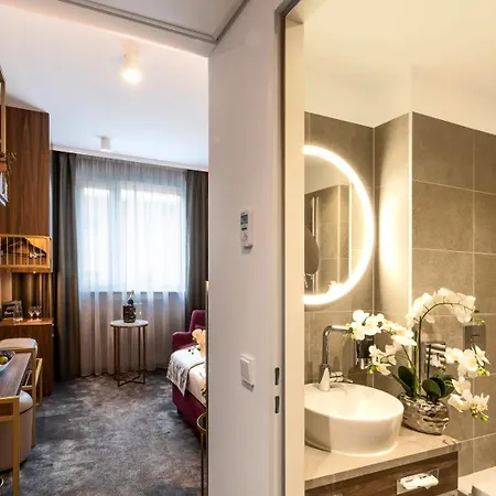 Отель Plaza Premium Мюнхен