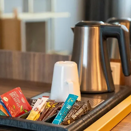 Plaza Premium 4* Мюнхен
