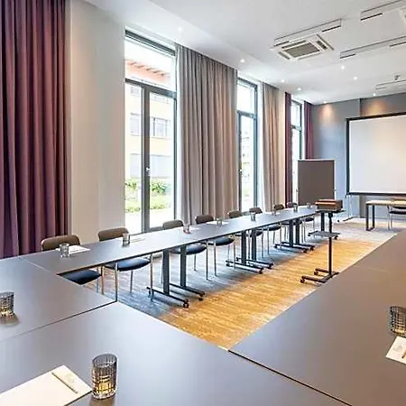 Plaza Premium Hotel Mnichov