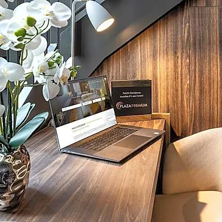 Plaza Premium Hotel Mnichov