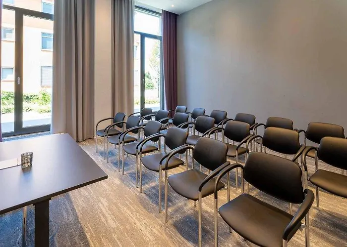 Plaza Premium 4* Múnich