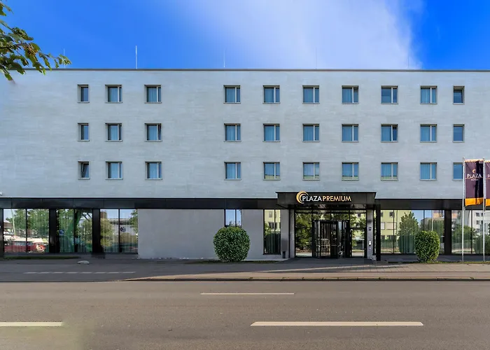 Plaza Premium Hotel Múnich