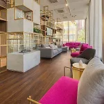Hotel Plaza Premium 4*