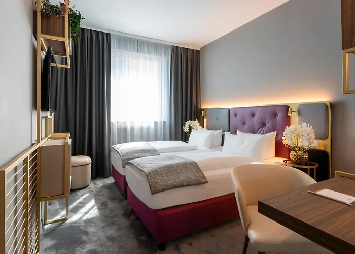 Plaza Premium Hotell München